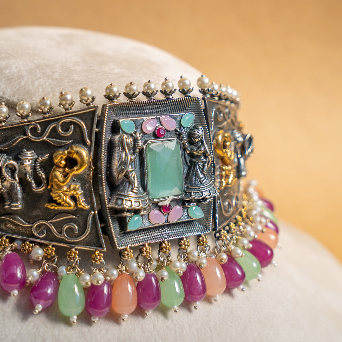 EVELYN BIJOUX PREMIUM RAW AND RUSTIC SEMI  HANDMADE CHOKER WITH EARRINGS CH337