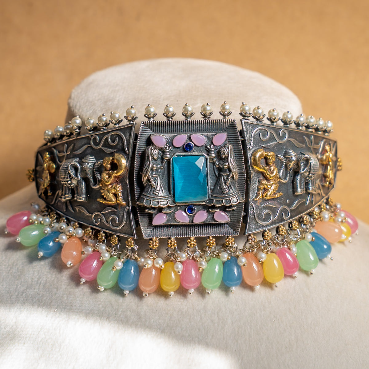 EVELYN BIJOUX PREMIUM RAW AND RUSTIC SEMI  HANDMADE CHOKER WITH EARRINGS CH337