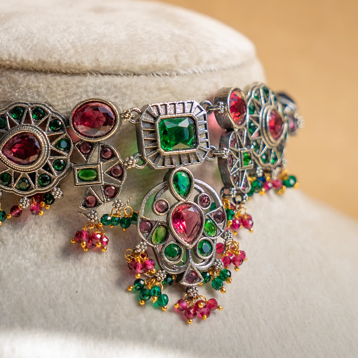 ISLA BIJOUX RAW AND RUSTIC SEMI  HANDMADE CHOKER WITH EARRINGS CH391