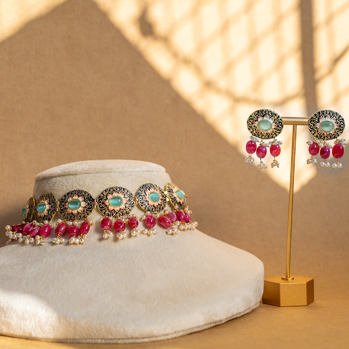 ROSY ONEX BEADS BIJOUX PREMIUM AND EXCLUSIVE HANDMADE CHOKER WITH EARRINGS CH209