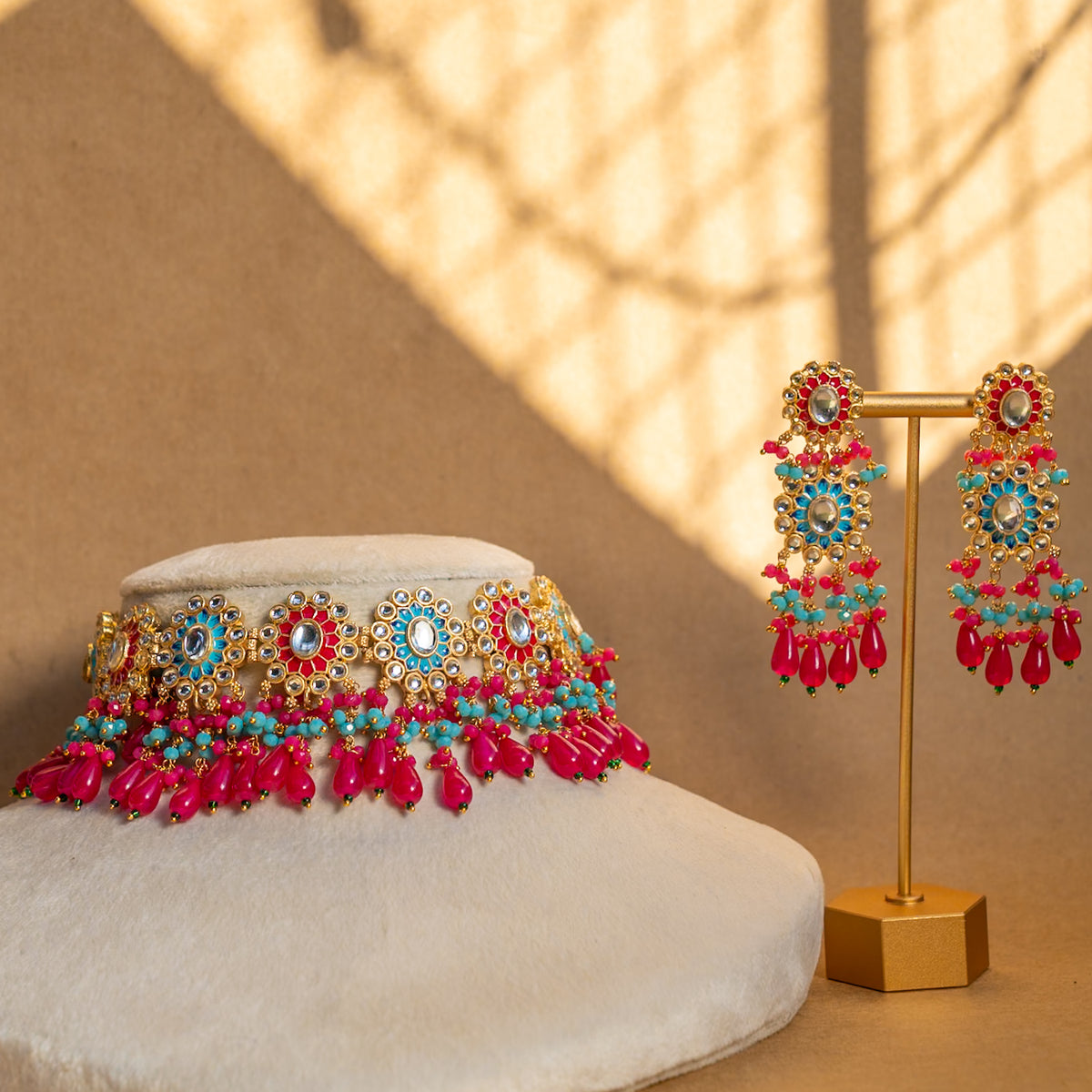 ROSY ONEX BEADS BIJOUX PREMIUM AND EXCLUSIVE HANDMADE CHOKER WITH EARRINGS CH209