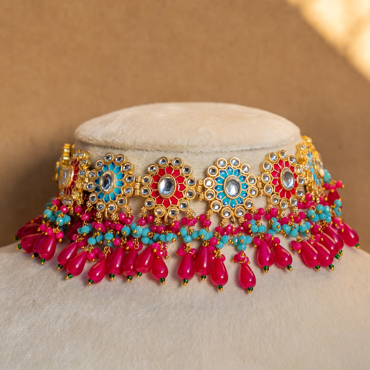 ROSY ONEX BEADS BIJOUX PREMIUM AND EXCLUSIVE HANDMADE CHOKER WITH EARRINGS CH209