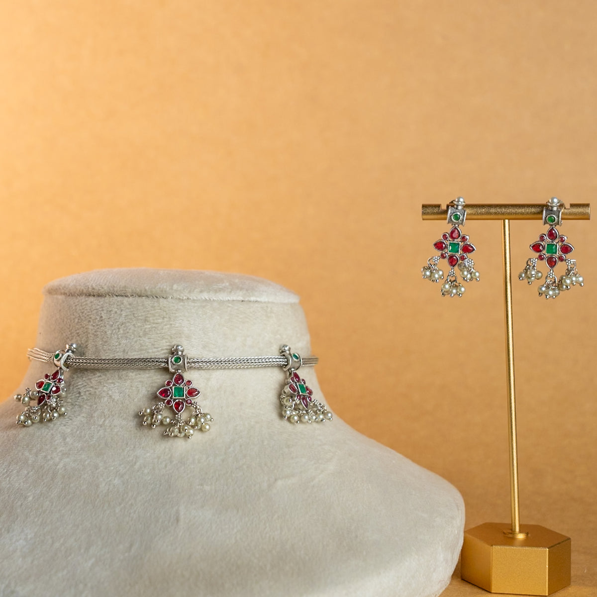 MILLA BIJOUX OXIDIZED ATTIYAL NECKPIECE/CHOKER WITH EARRINGS CH320