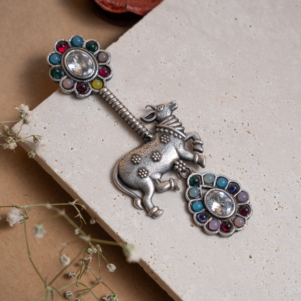 HALO FAUX SILVER ANTIQUE EARRINGS ER873