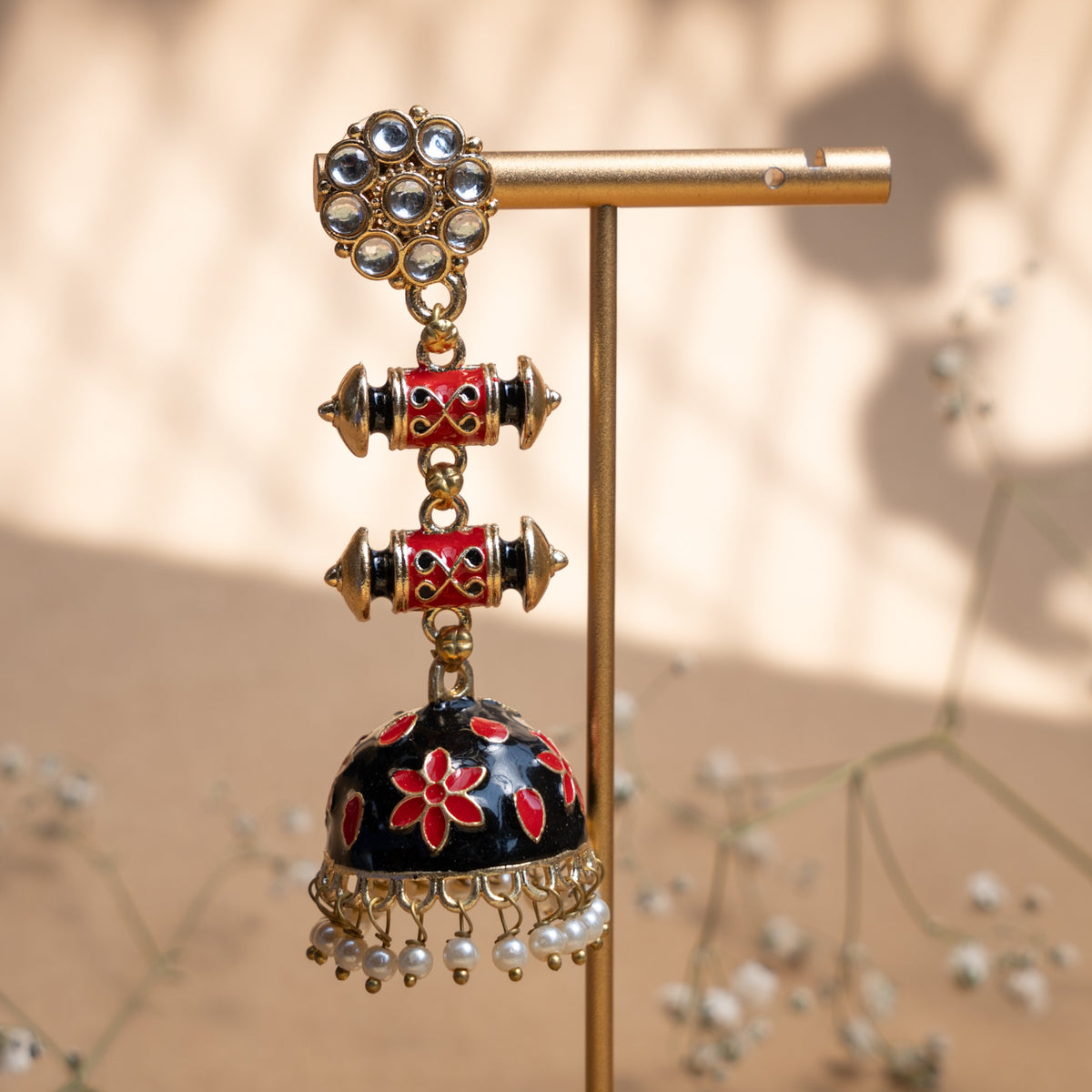 LILLIAN GOLD TONE ANTIQUE EARRINGS/JHUMKAS ER840