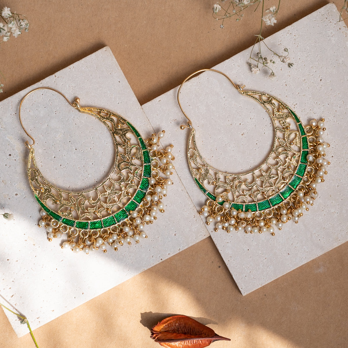 MOBILA CHAND BALI GOLD TONED DANGLER/ EARRINGS ER868