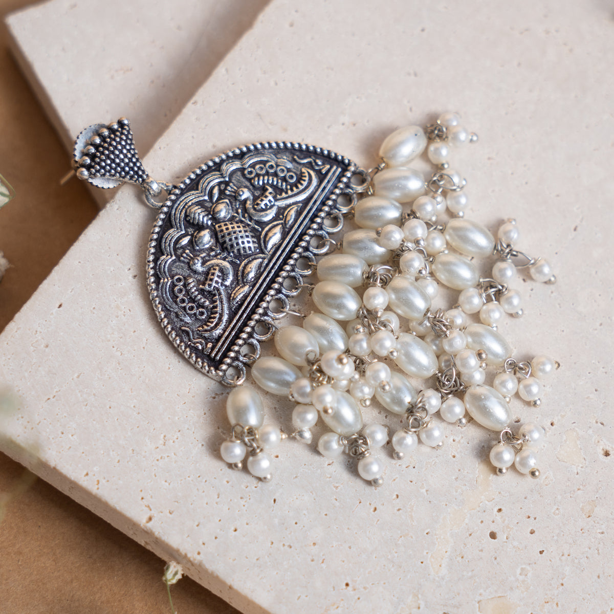 MADISON OXIDIZED ANTIQUE EARRINGS ER898