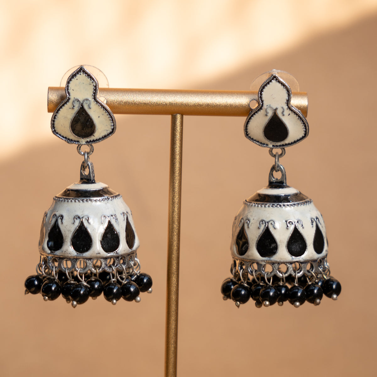 AARNA SEMI HANDMADE ANTIQUE EARRINGS/JHUMKAS ER821