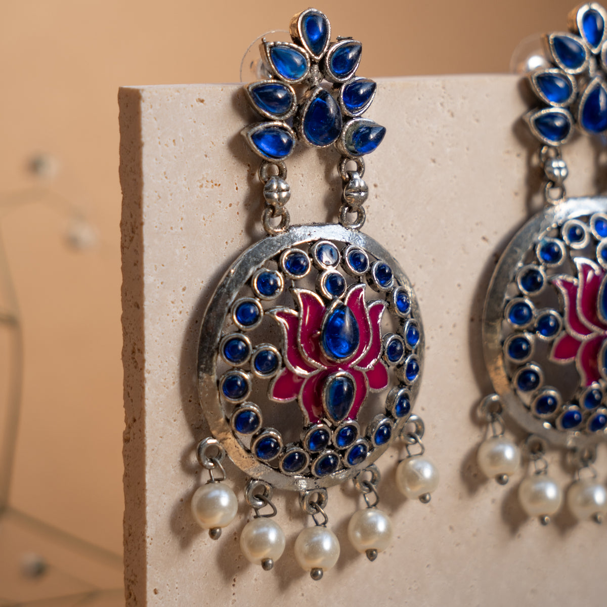 DELILAH ENAMEL ANTIQUE EARRINGS ER837