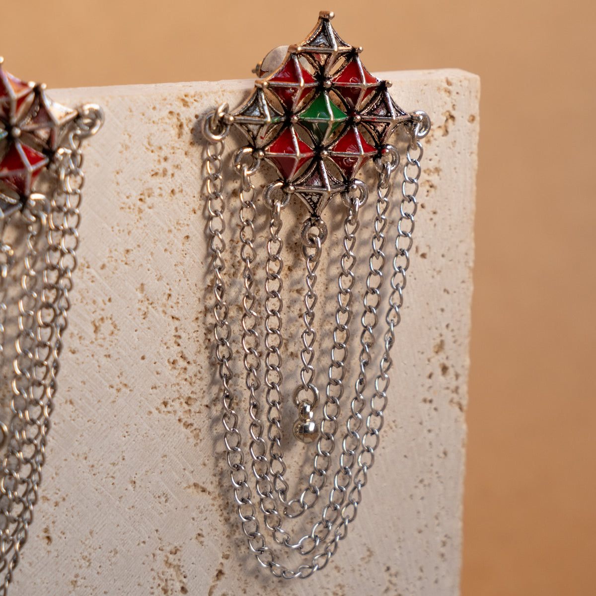 NAOMI WHITE POLISH RAW AND RUSTIC EARRINGS ER828