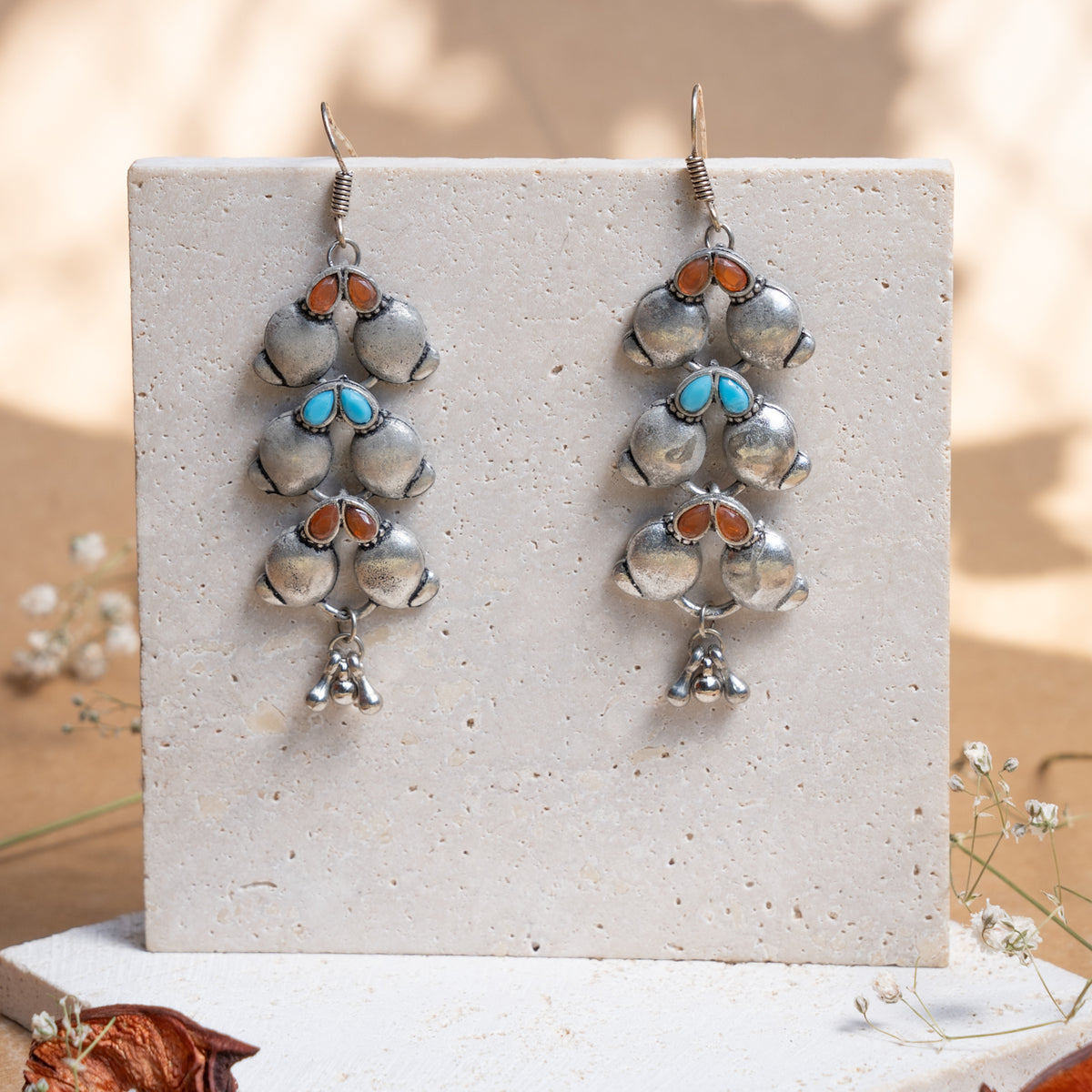 HANNAH FAUX SILVER SEMI HANDMADE ANTIQUE EARRINGS ER832