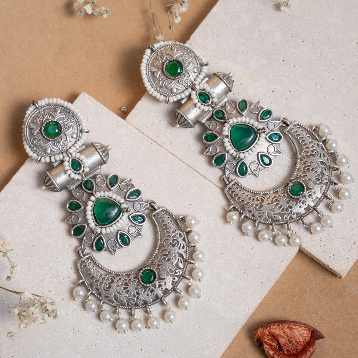 AURORA FAUX SILVER ANTIQUE EARRINGS ER891