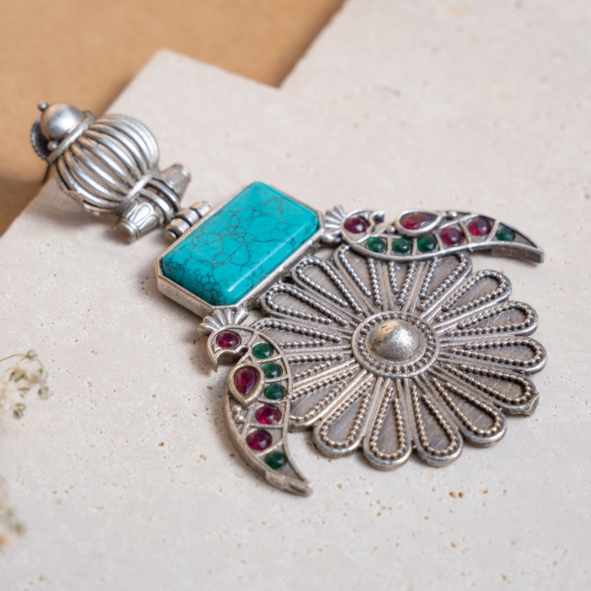 LUSLA FAUX SILVER ANTIQUE EARRINGS ER895