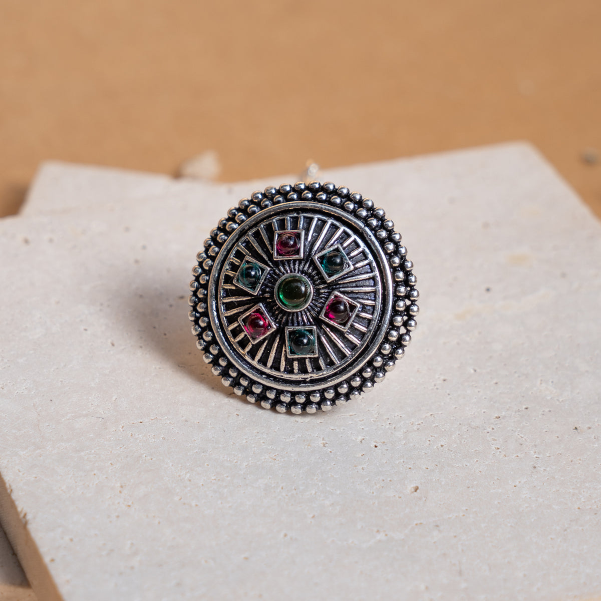 BINDIYA ANTIQUE  PEARL HEAD ACCESSORIES HA09