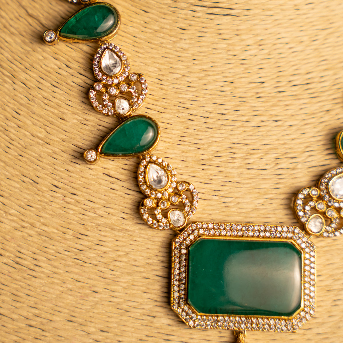 ANIHA PREMIUM DOUBLET STONE POLKI KUNDAN HANDMADE NECKLACE WITH EARRING NL308