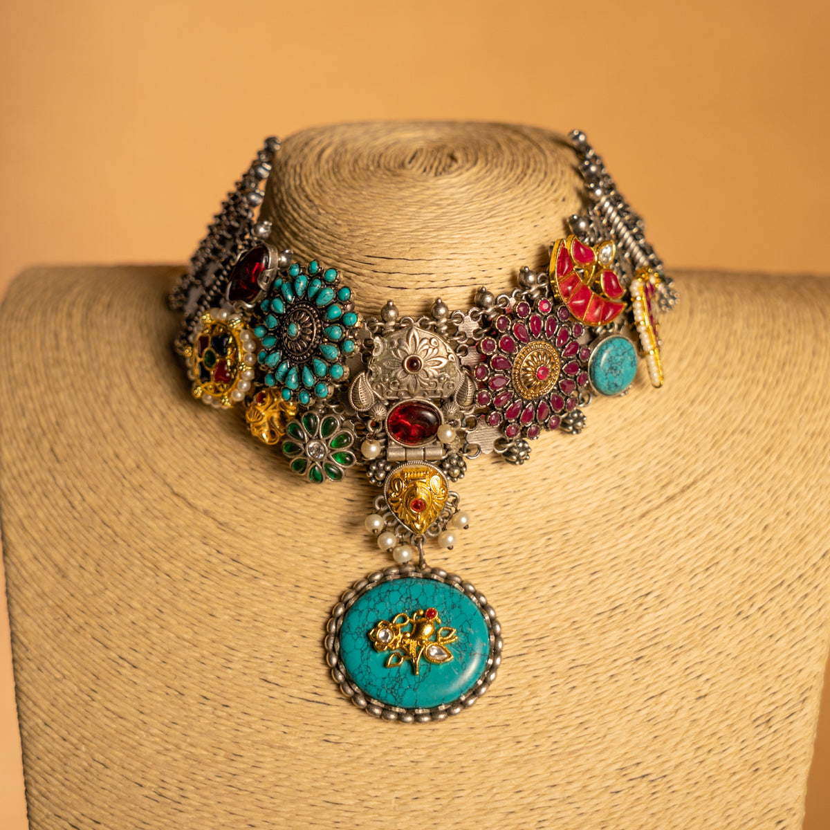 KOUSHIE BRIDAL PREMIUM AND BIJOUX EXCLUSIVE HANDMADE NECKLACE/NECKPIECE NL295