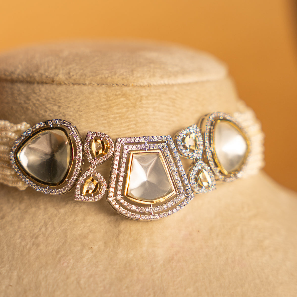 KAELI PREMIUM POLKI STONE SEMI HANDMADE CHOKER WITH EARRINGS  CH524