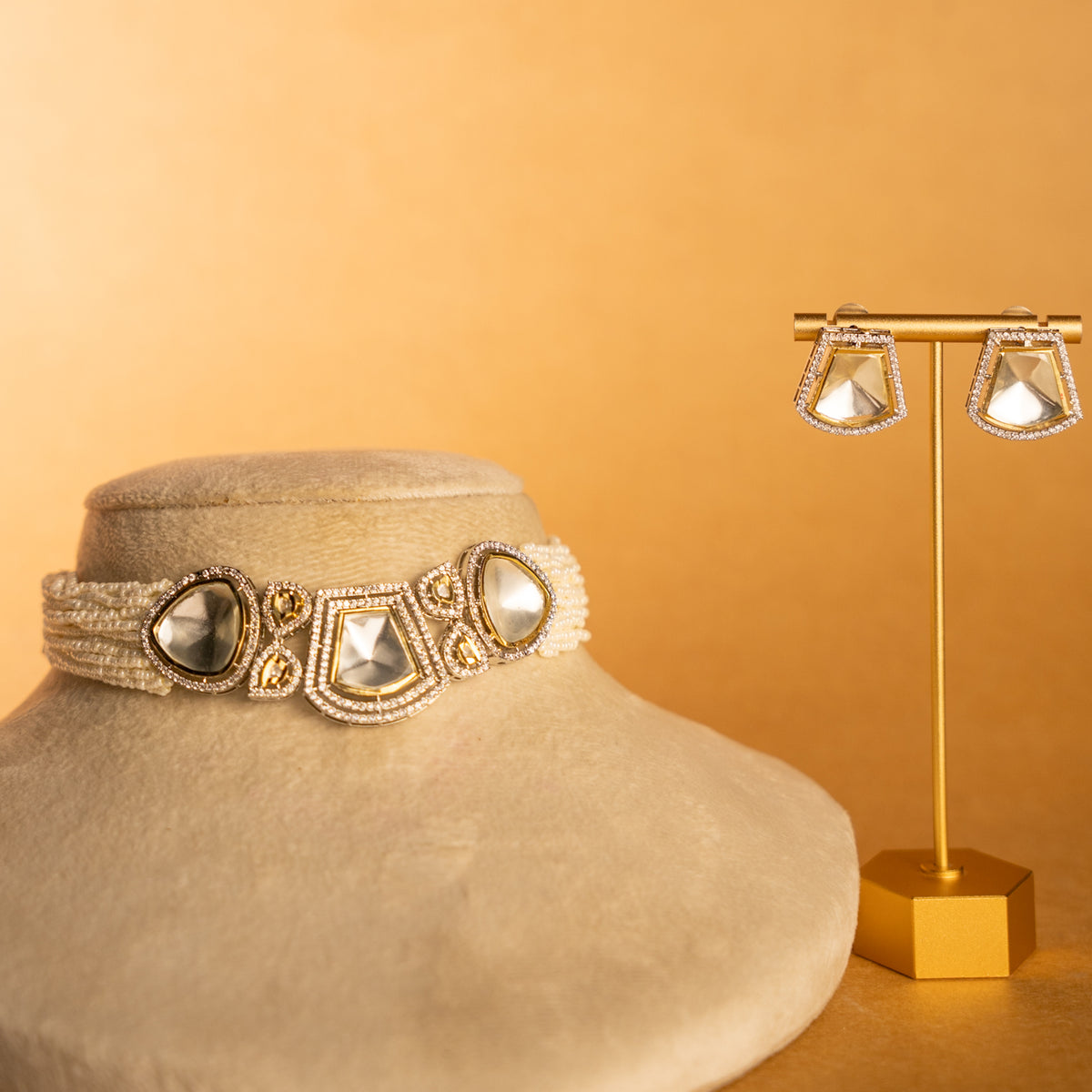 KAELI PREMIUM POLKI STONE SEMI HANDMADE CHOKER WITH EARRINGS  CH524