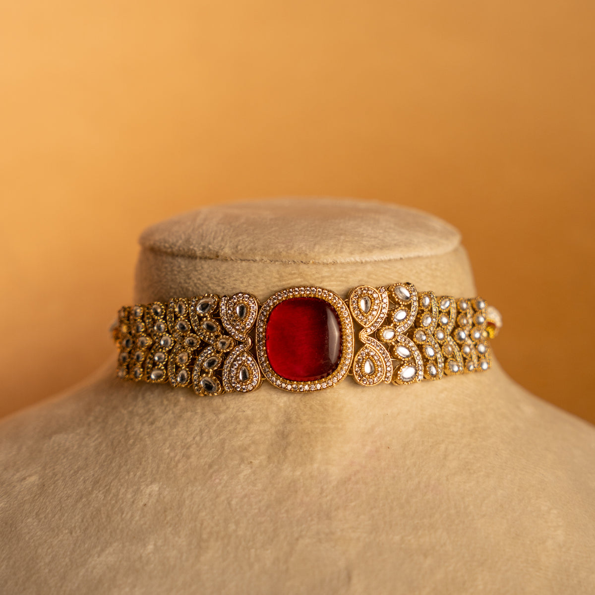 MARISHA FAUX POLKI FAUX DOUBLET CHOKER WITH EARRINGS CH525