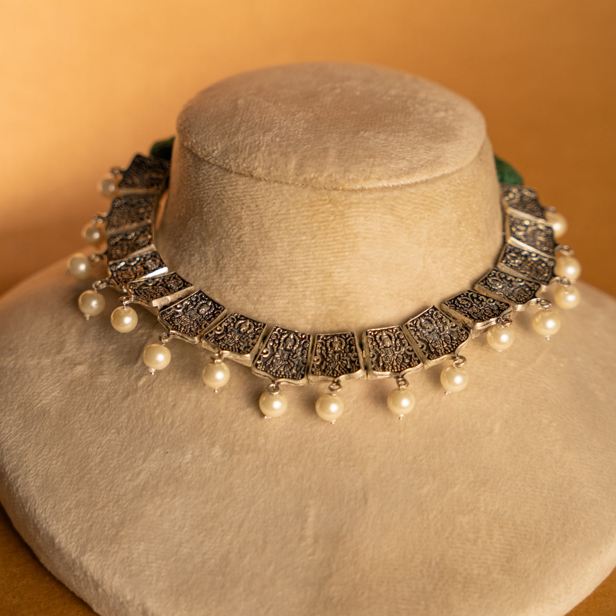 ADITI OXIDIZED FINISH NECKLACE/NECKPIECE NL314