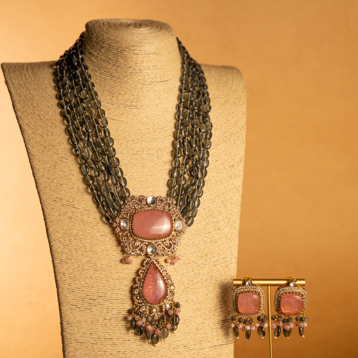 TINIYA BRIDAL PREMIUM DOUBLET STONE POLKI HANDMADE NECKLACE WITH EARRING NL297