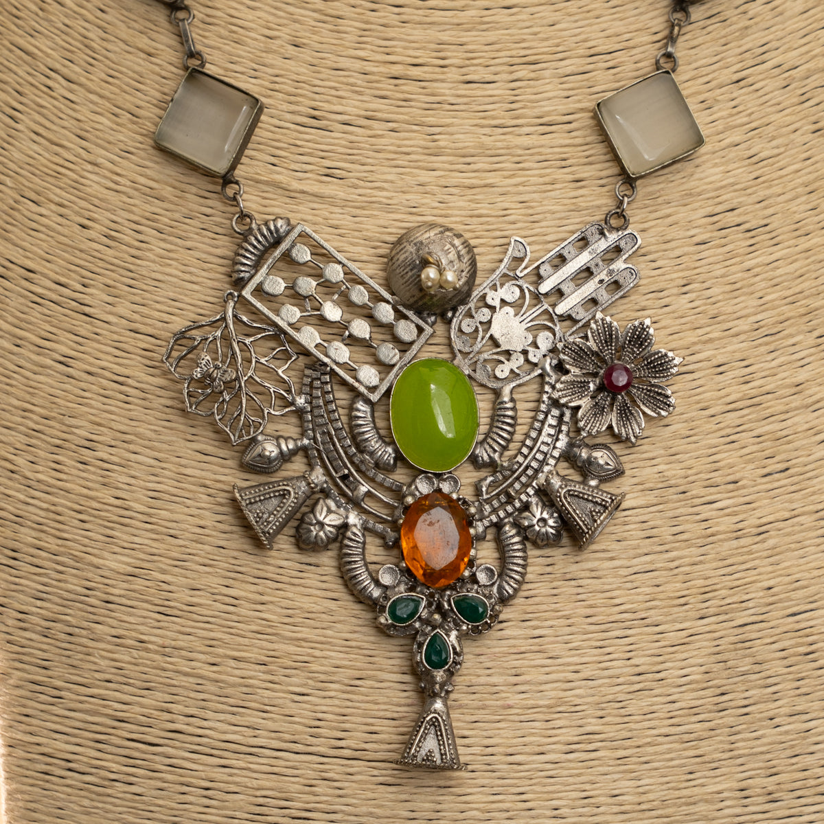 ZOYAH SILVER LOOKALIKE BIJOUX EXCLUSIVE HANDMADE PREMIUM MALA/NECKPIECE ML73