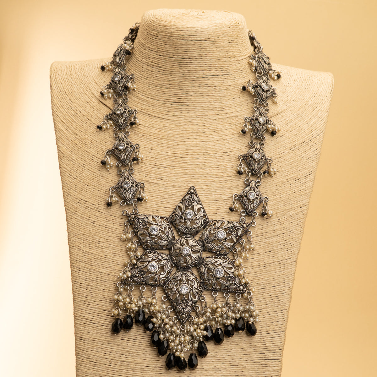 THARA BLACK POLISH MALA/NECKPIECE ML161