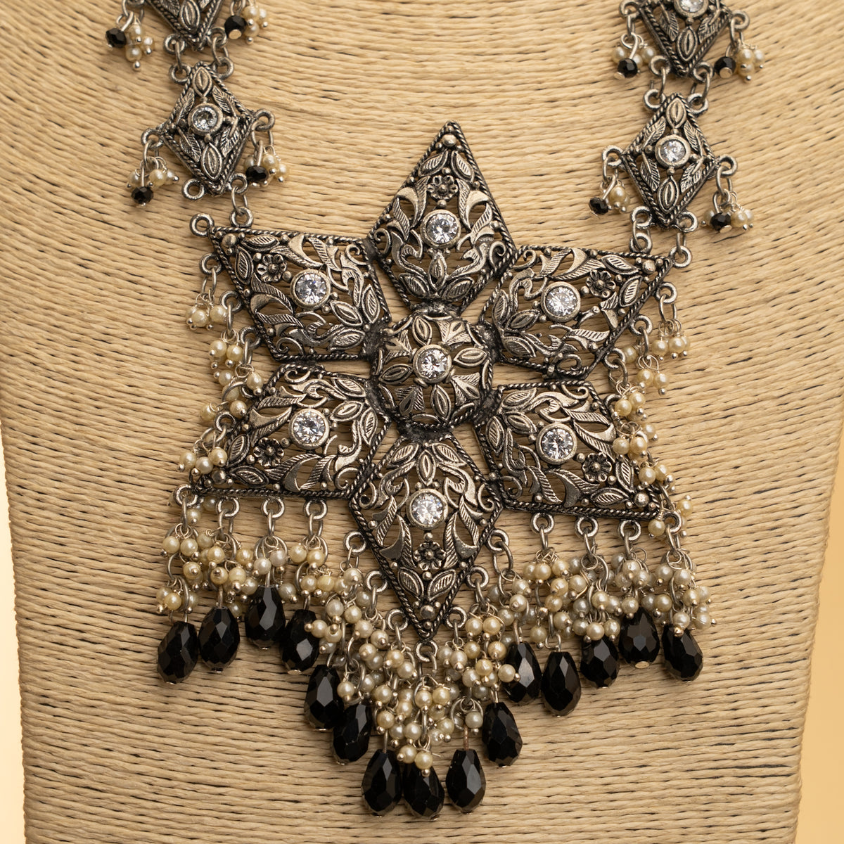 THARA BLACK POLISH MALA/NECKPIECE ML161