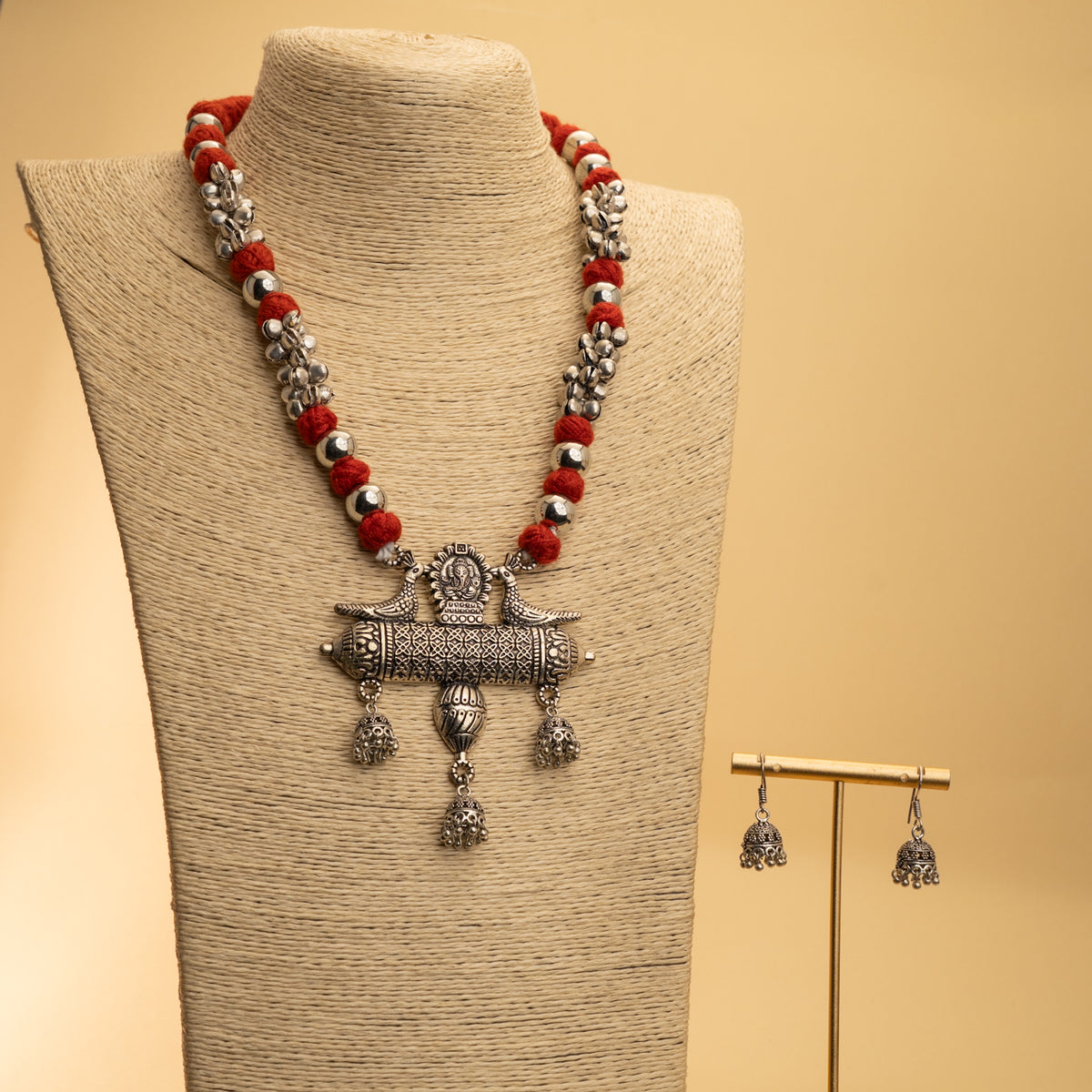 REMII TEMPLE FABRIC AND METAL  MALA/ NECKPIECE ML201