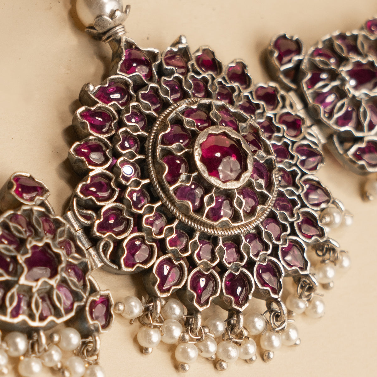 ELEAN PREMIUM KEMP STONE HANDMADE RAW FIRE FINISH CHOKER WITH EARRINGS CH127