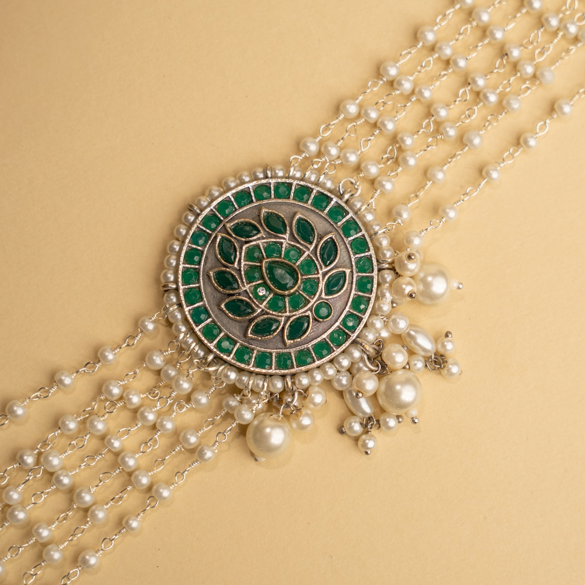 AALIA BIJOUX PREMIUM AND EXCLUSIVE RUSTIC FINISH SEMI HANDMADE CHOKER WITH EARRINGS CH132