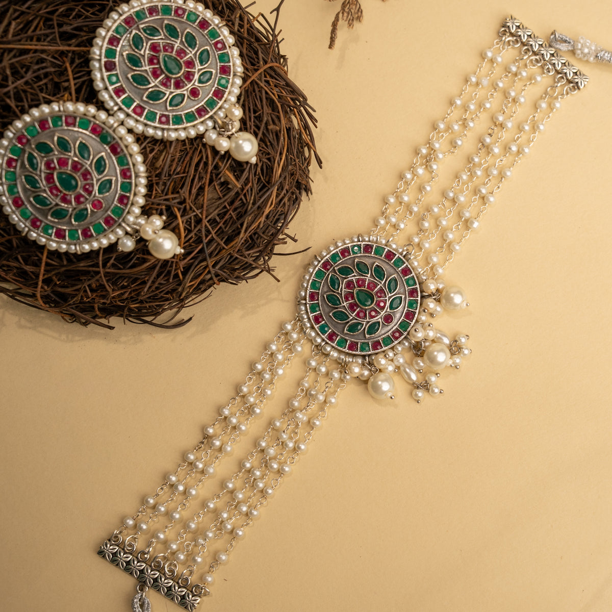 AALIA BIJOUX PREMIUM AND EXCLUSIVE RUSTIC FINISH SEMI HANDMADE CHOKER WITH EARRINGS CH132