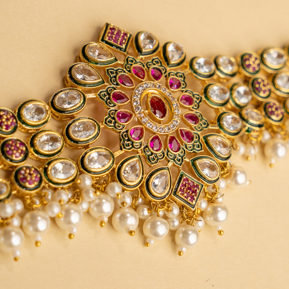 NIRANDHANA BIJOUX PREMIUM AND EXCLUSIVE SEMI HANDMADE CHOKER WITH EARRINGS CH365