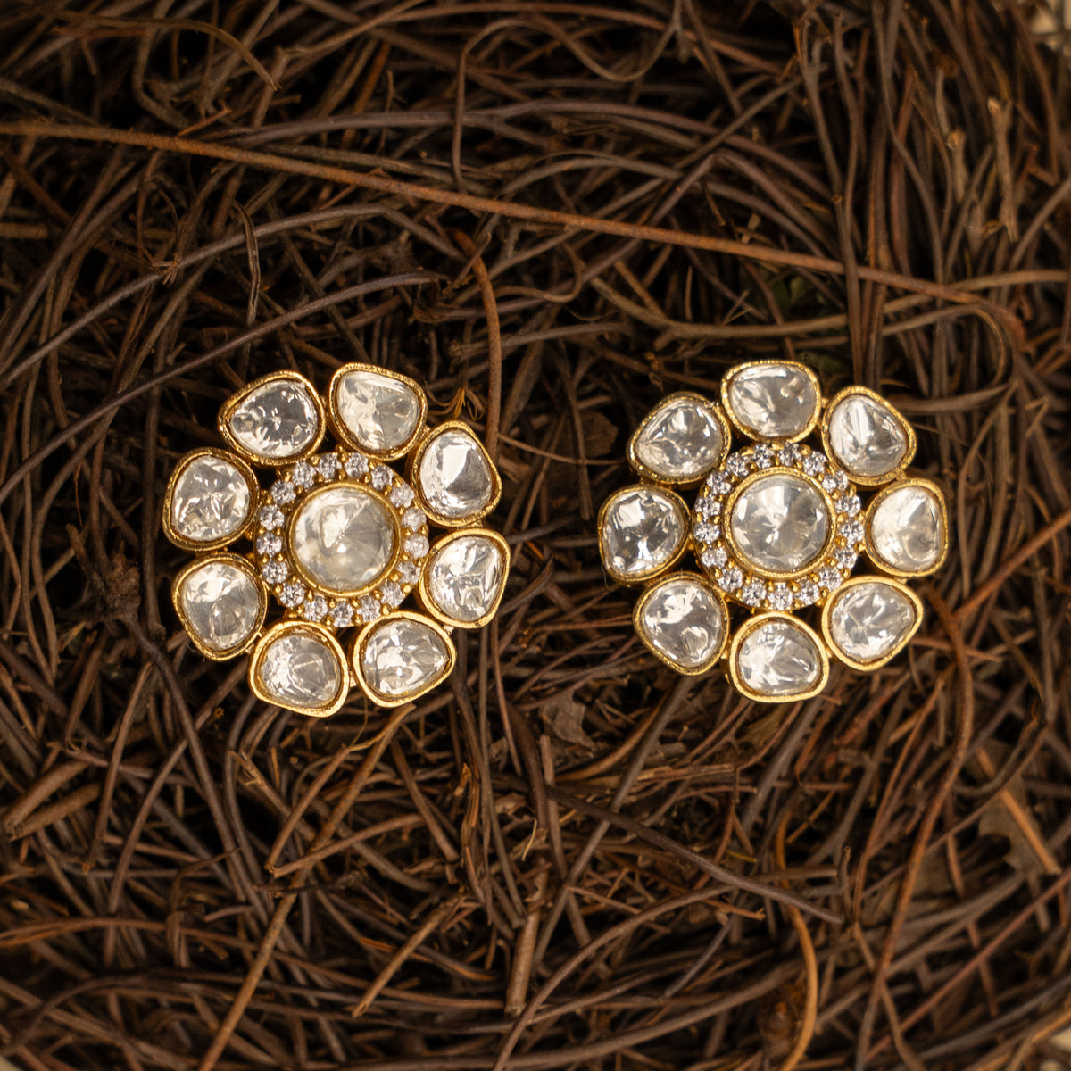 BINAL BIJOUX PREMIUM AND EXCLUSIVE POLKI HANDMADE CHOKER WITH EARRINGS CH205