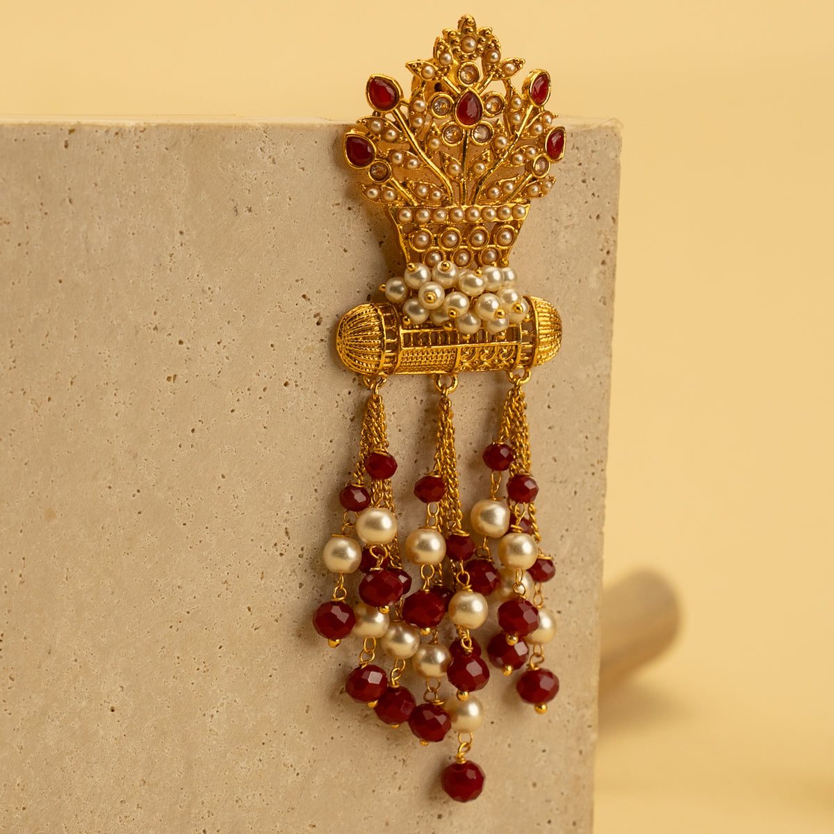 VIVIAN GOLD TONED ANTIQUE EARRINGS ER414