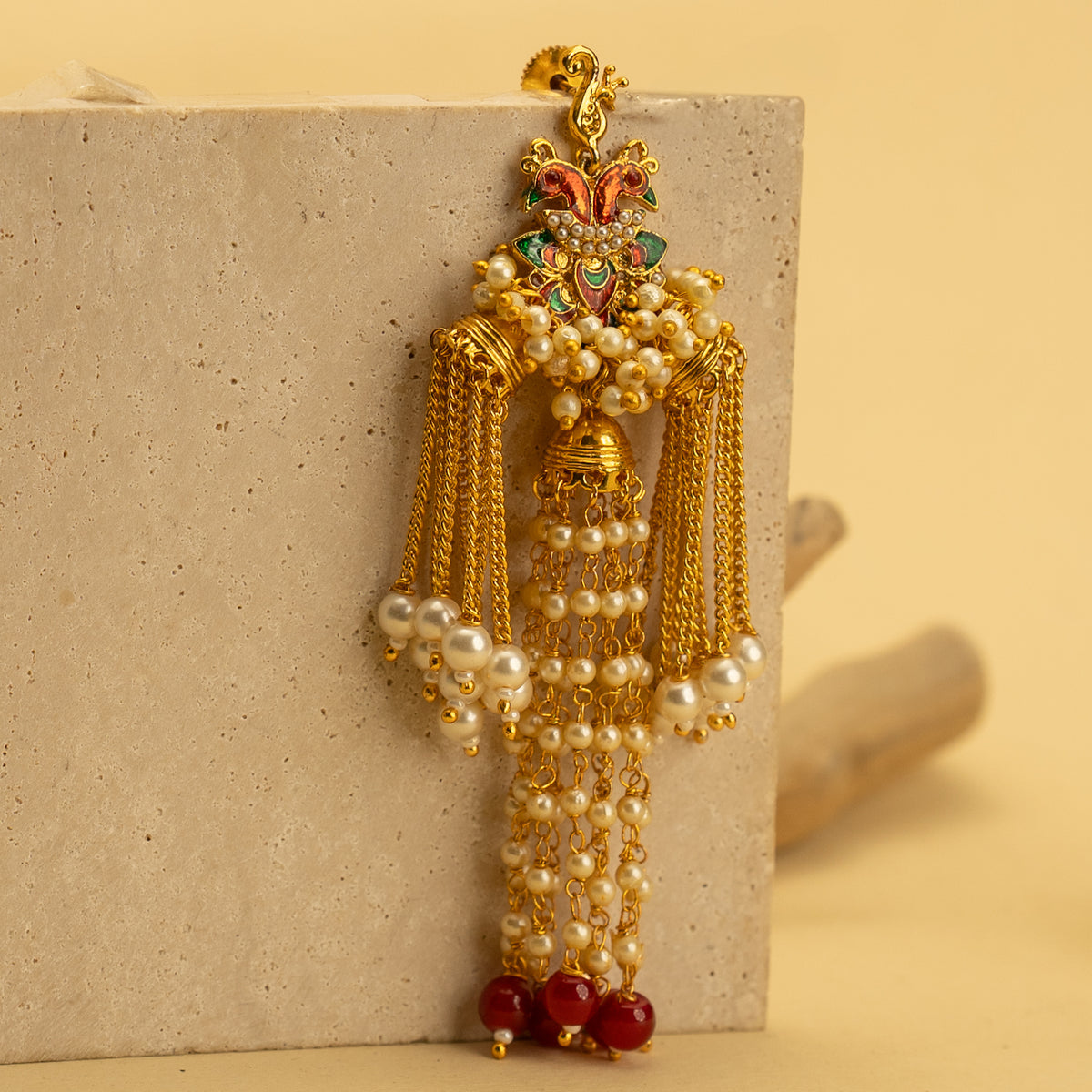 MARIA GOLD TONED ANTIQUE EARRINGS ER421