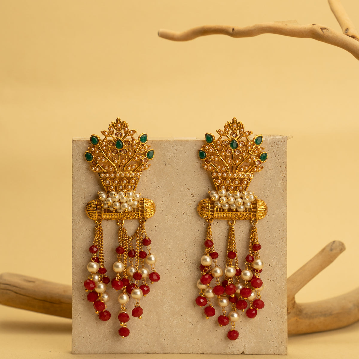 VIVIAN GOLD TONED ANTIQUE EARRINGS ER414