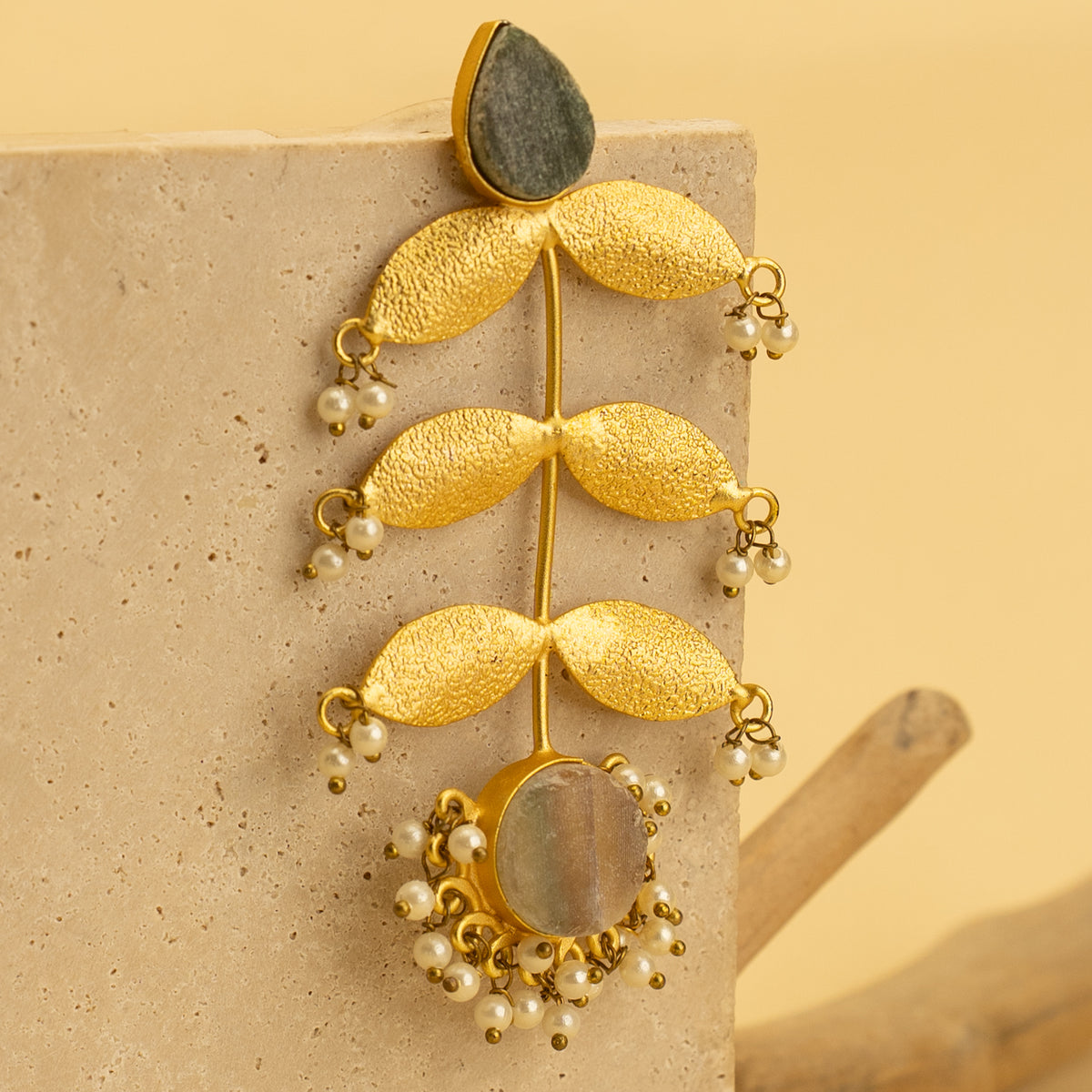 ZIYANA RUSTIC AND RAW ANTIQUE FINISH HANDMADE NATURAL STONE EARRINGS  ER462