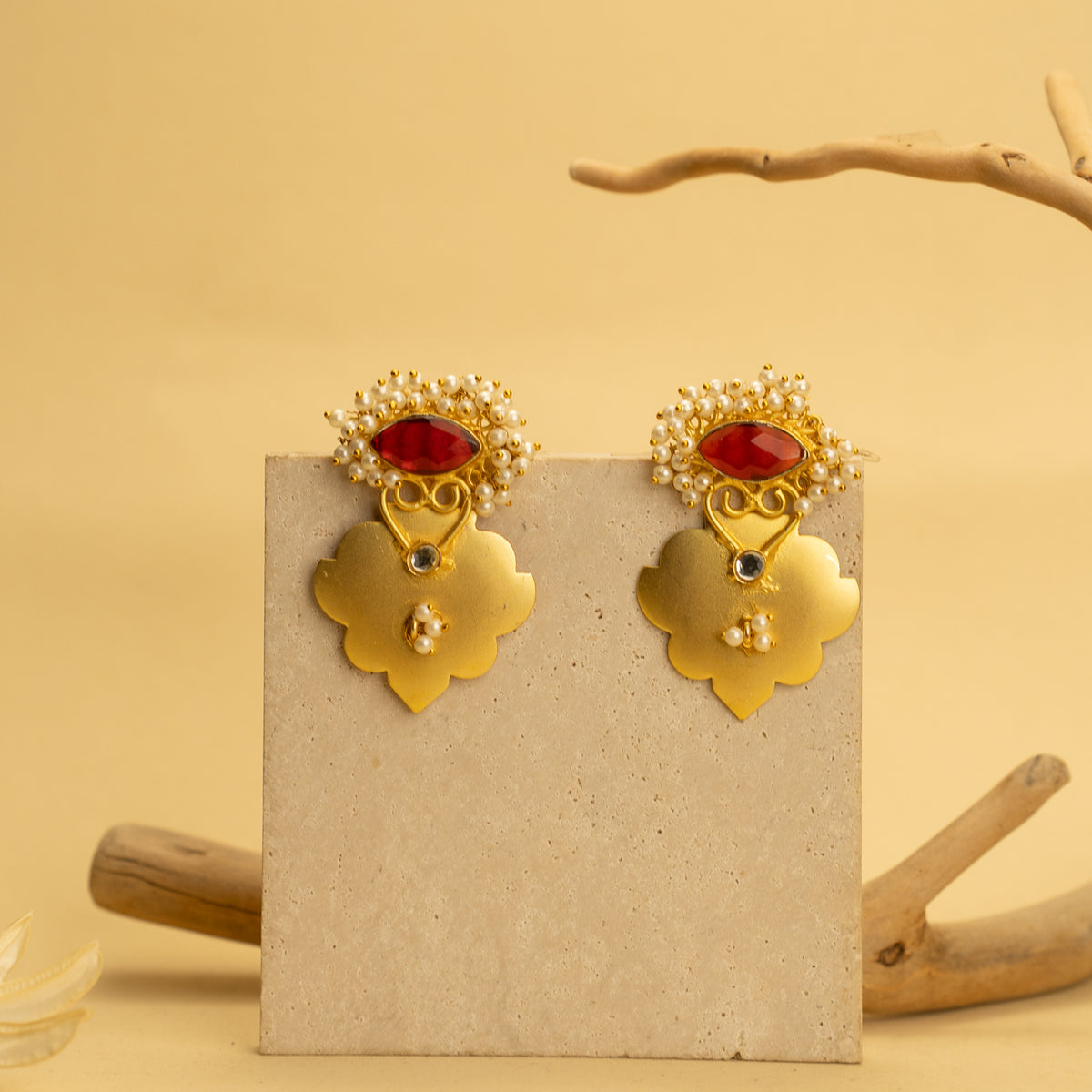 AAHANA RUSTIC AND RAW ANTIQUE FINISH HANDMADE NATURAL STONE EARRINGS ER468