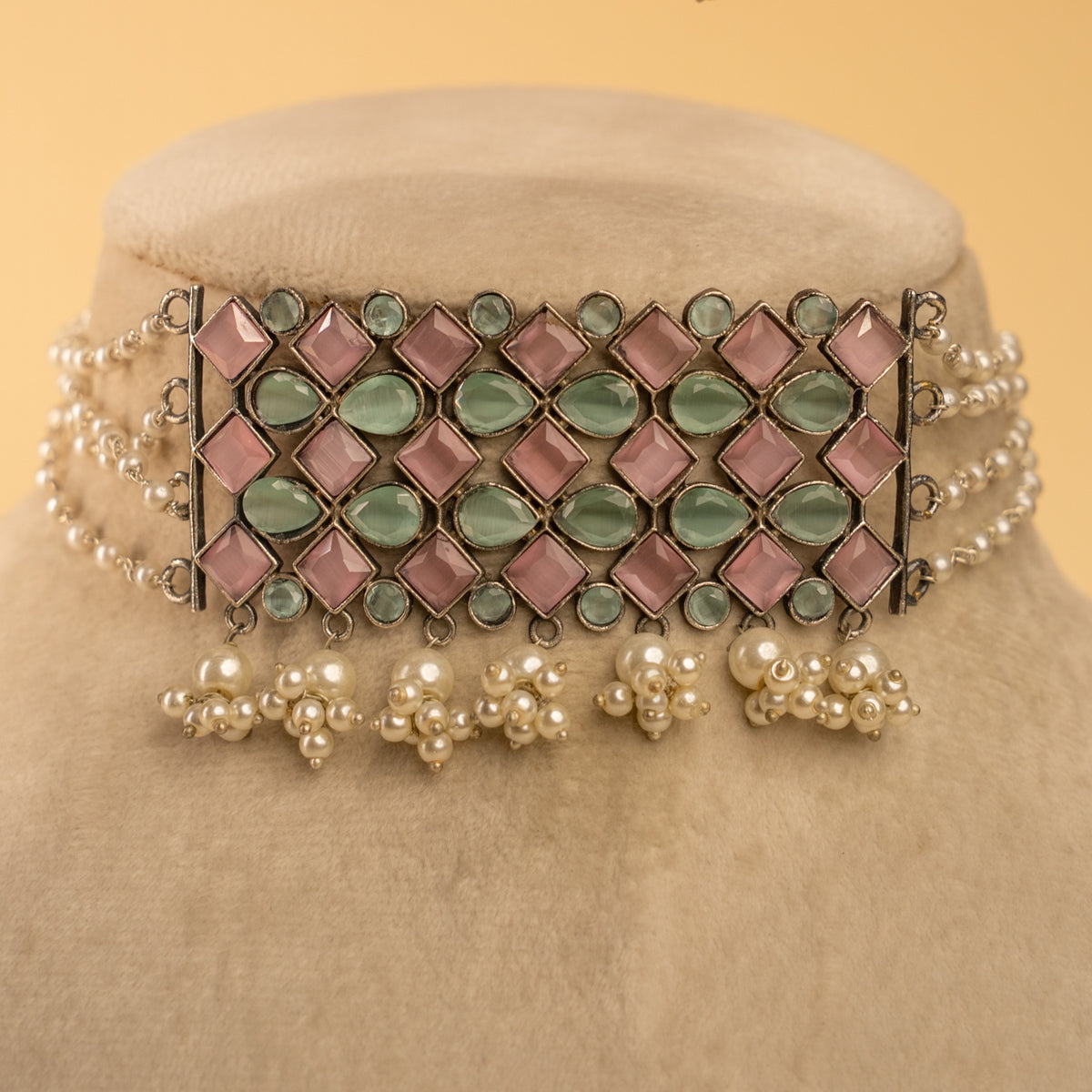 LVY RAW AND RUSTIC ANTIQUE SEMI HANDMADE CHOKER WITH EARRINGS CH119