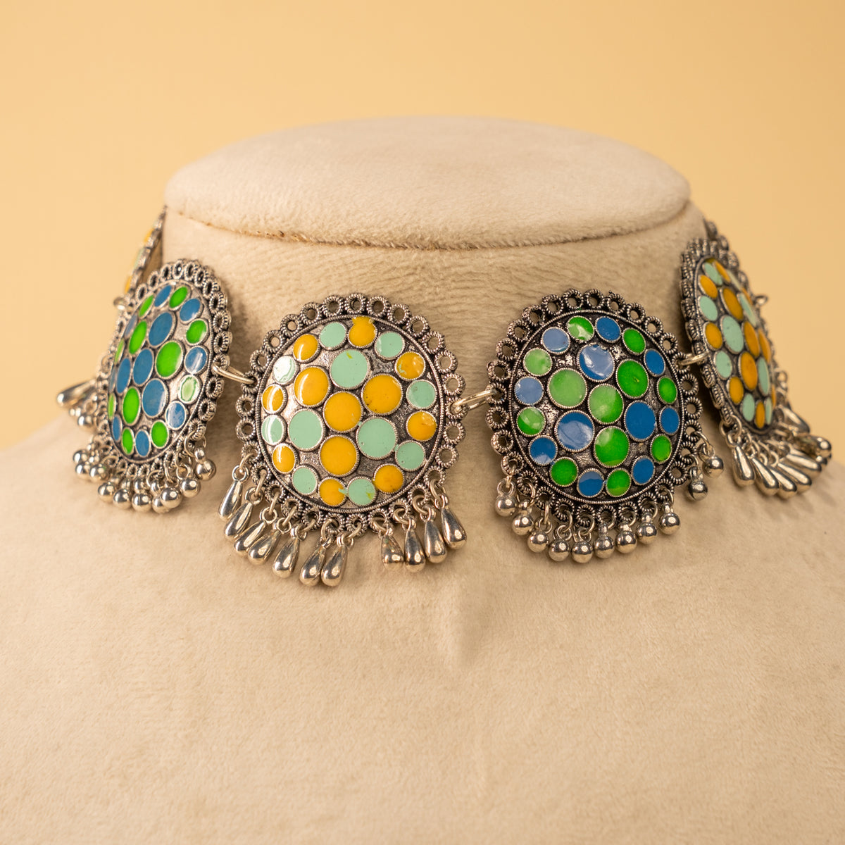 SCOTTIE ENAMEL RAW AND RUSTIC CHOKER WITH EARRING CH518