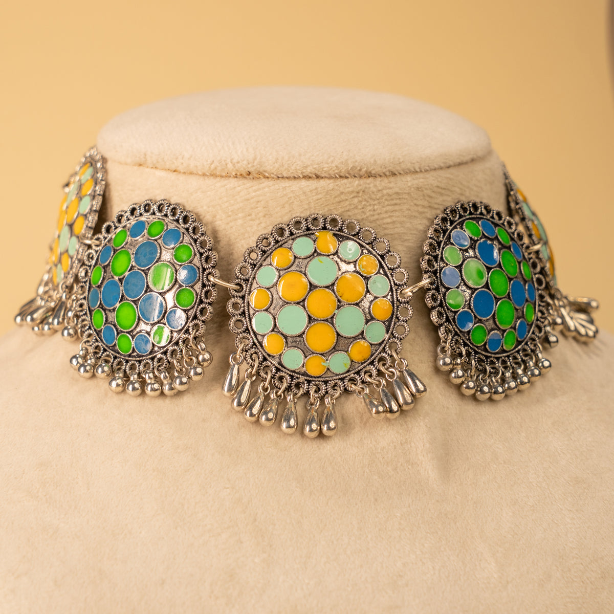 SCOTTIE ENAMEL RAW AND RUSTIC CHOKER WITH EARRING CH518