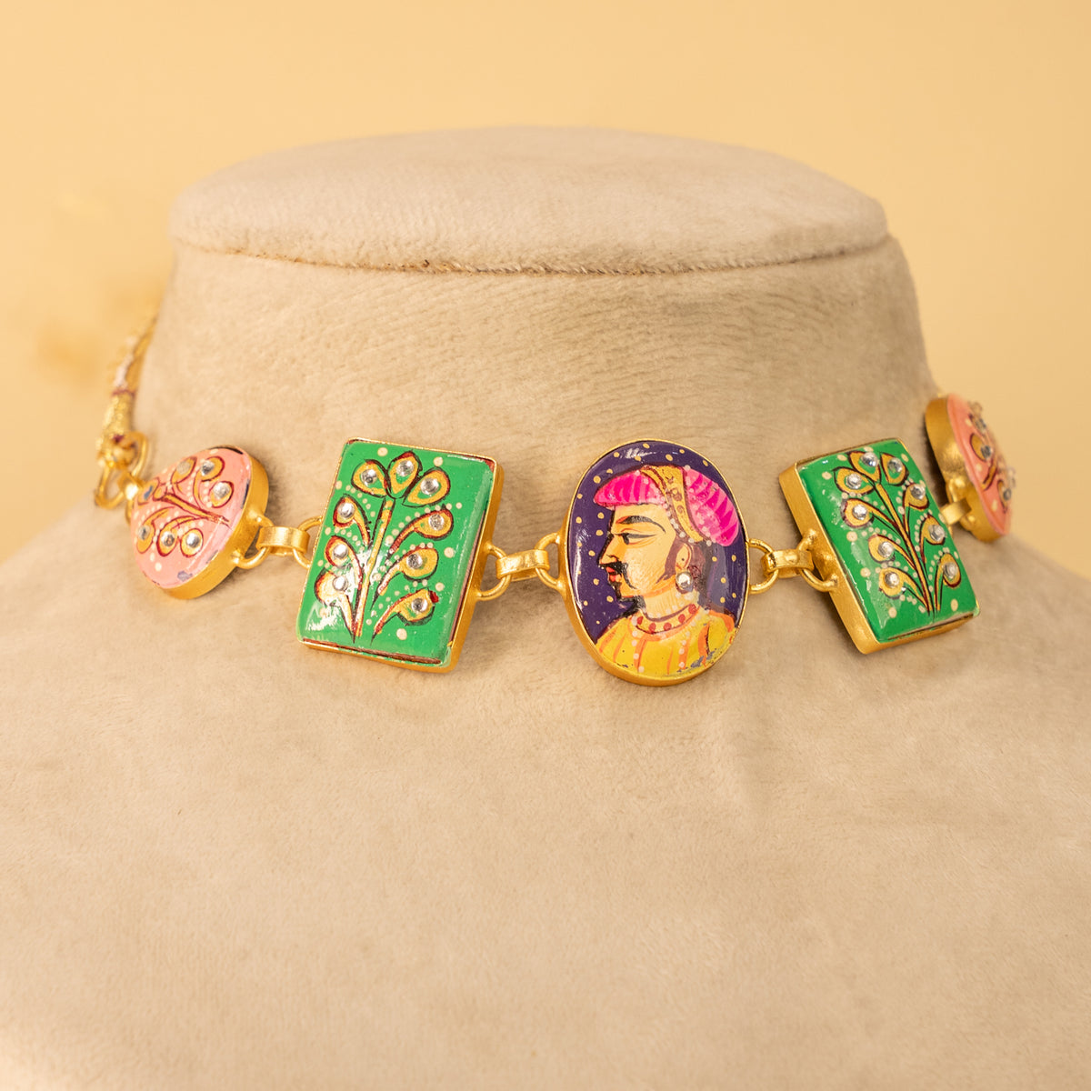 YADASH HANDMADE AND HAND PAINTED CHOKER/NECKPIECE-CH425