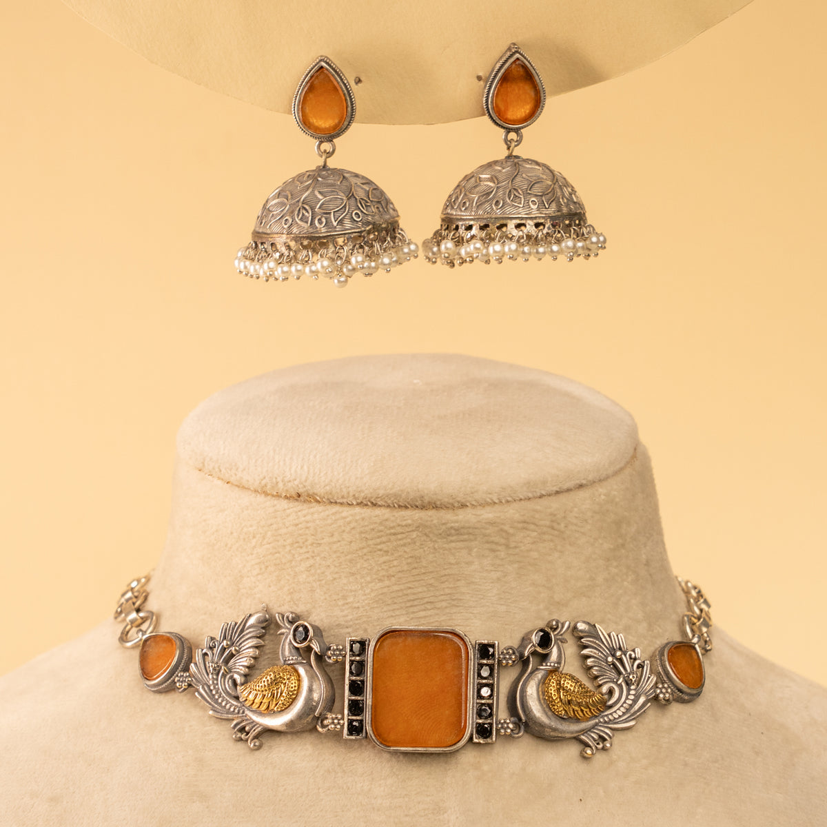 RENATA BIJOUX PREMIUM AND BIJOUX EXCLUSIVE HANDMADE CHOKER WITH EARRINGS CH124