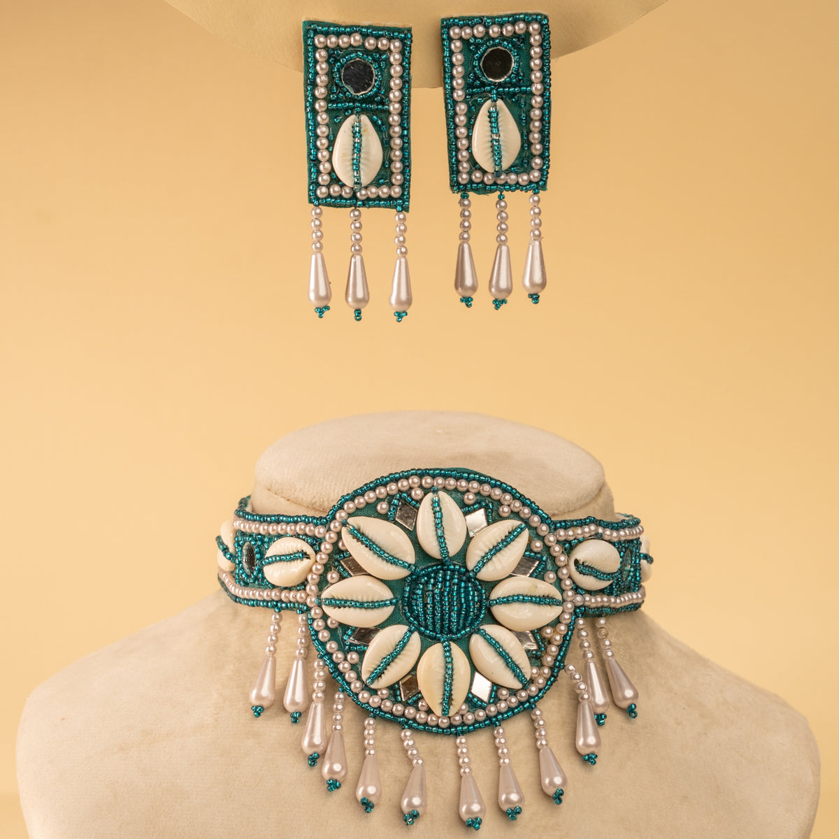 MILLA FABRIC AND BEADS PERFECT FOR HALDI SHELL AFGHANI CHOKER WITH EARRINGS CH467