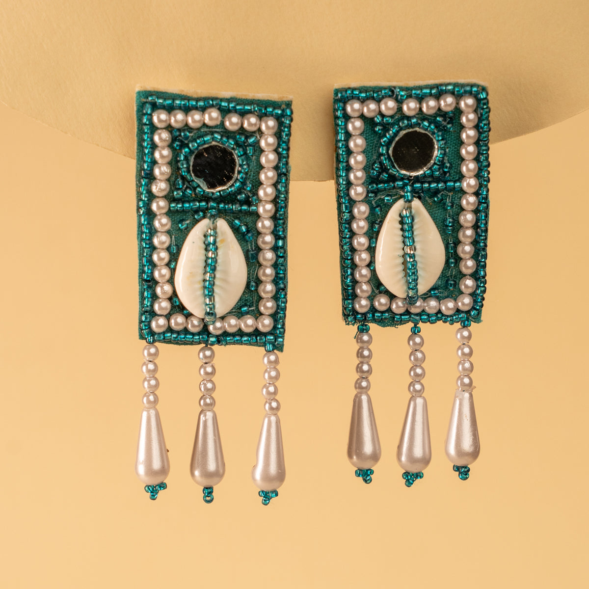 MILLA FABRIC AND BEADS PERFECT FOR HALDI SHELL AFGHANI CHOKER WITH EARRINGS CH467