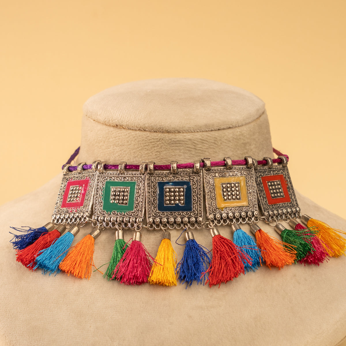 WILLOW AFGHANI THREAD WORK CHOKER WITH EARRINGS CH470