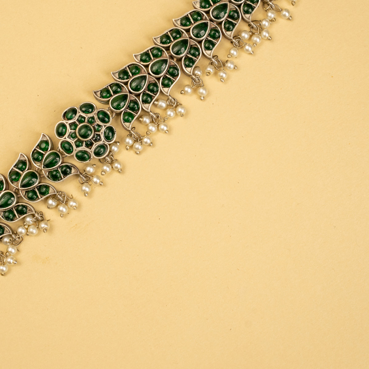 SANDI BIJOUX PREMIUM AND EXCLUSIVE HANDMADE CHOKER WITH EARRINGS CH131