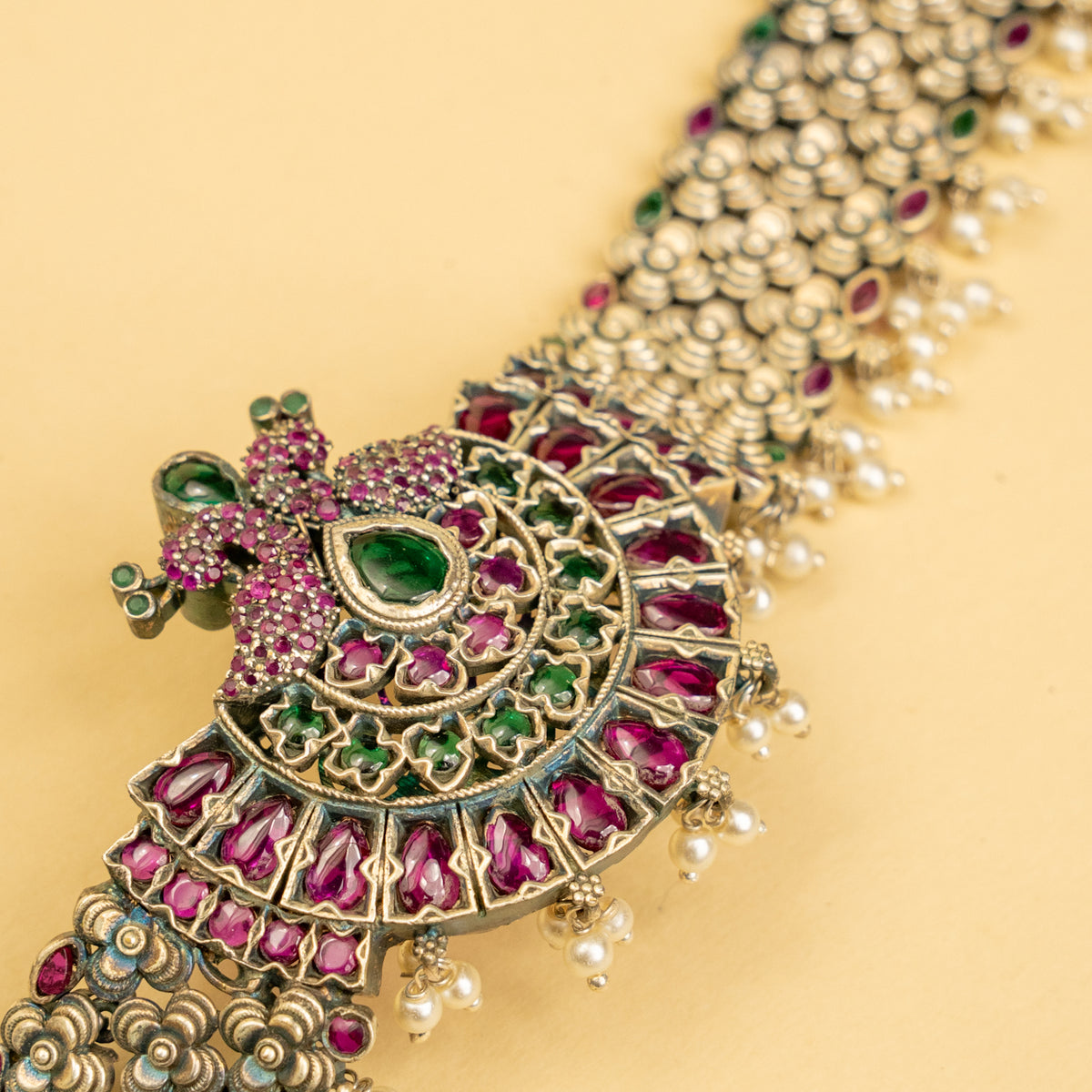 LEAH PREMIUM KEMP STONE HANDMADE RAW FIRE FINISH CHOKER WITH EARRINGS CH128