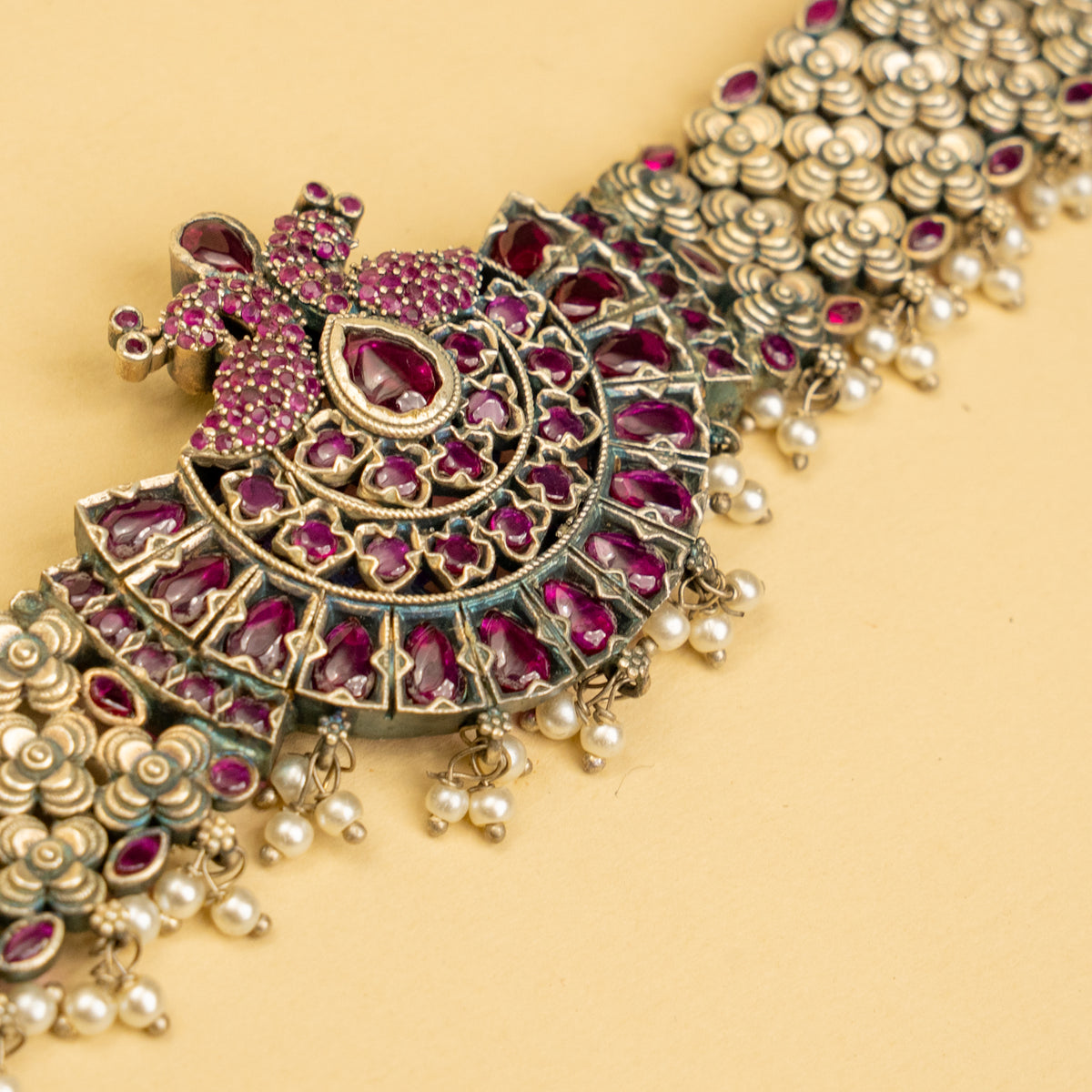 LEAH PREMIUM KEMP STONE HANDMADE RAW FIRE FINISH CHOKER WITH EARRINGS CH128